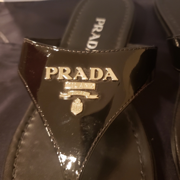 Prada flip flops - Picture 2 of 9